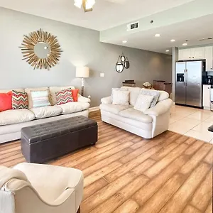 https://resort-splash-502w.panamacity-beachhotels.com