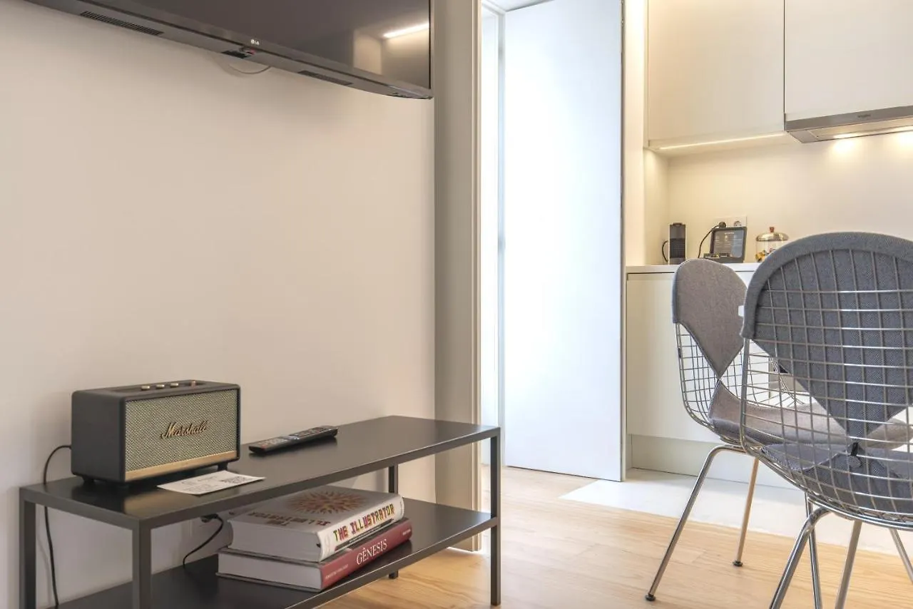 Ando Living - Douradores House Lizbona Portugalia