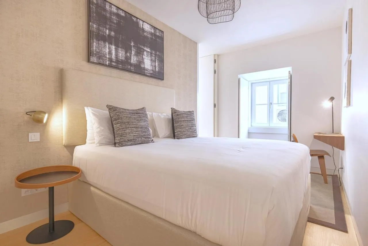 Ando Living - Douradores House Lissabon