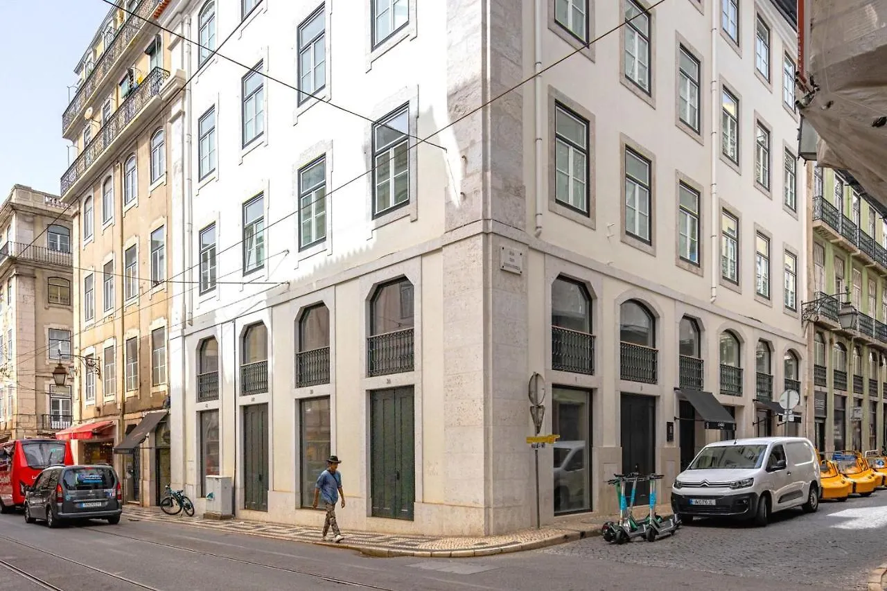 Ando Living - Douradores House Lissabon