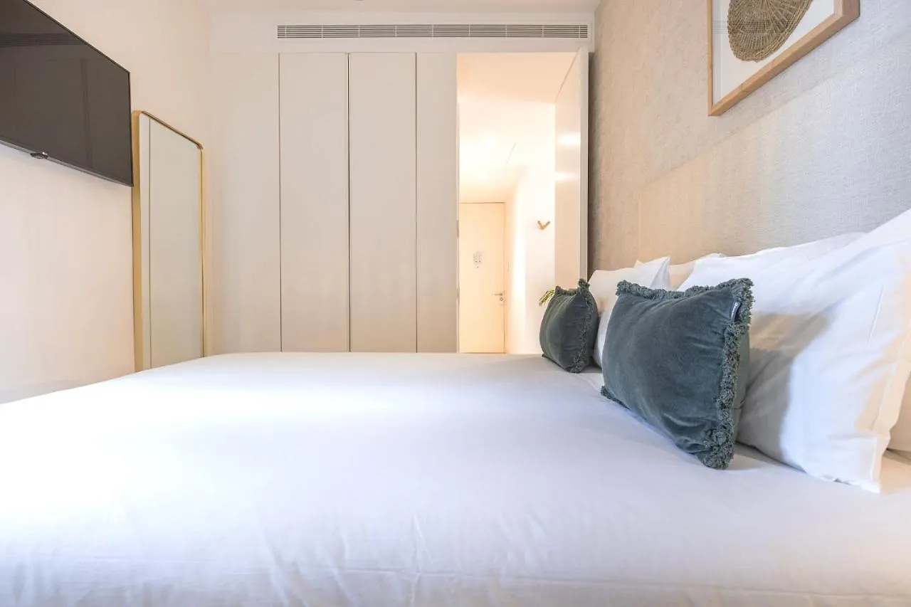 Ando Living - Douradores House Lissabon