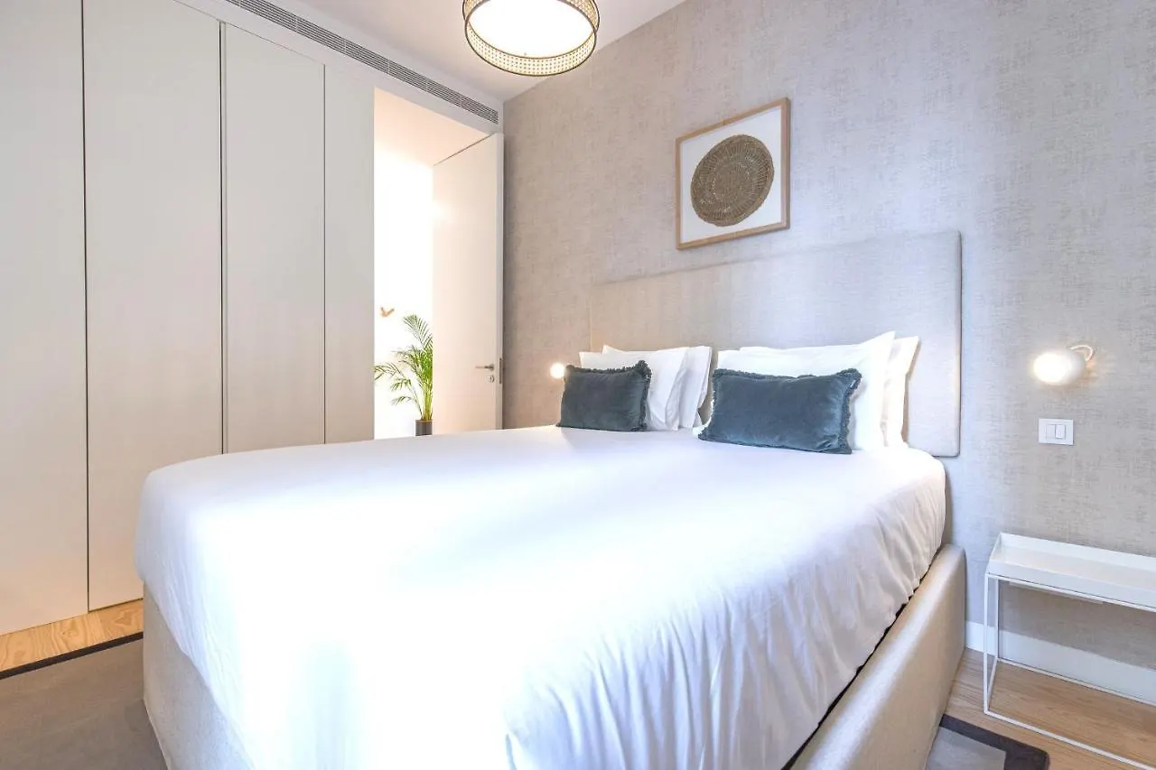 Ando Living - Douradores House Lisbon Apartment